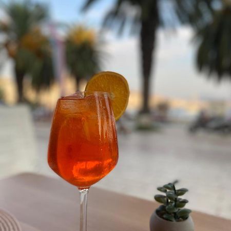 Hotel Ari Sarande Bagian luar foto