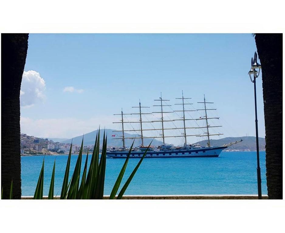 Hotel Ari Sarande Bagian luar foto