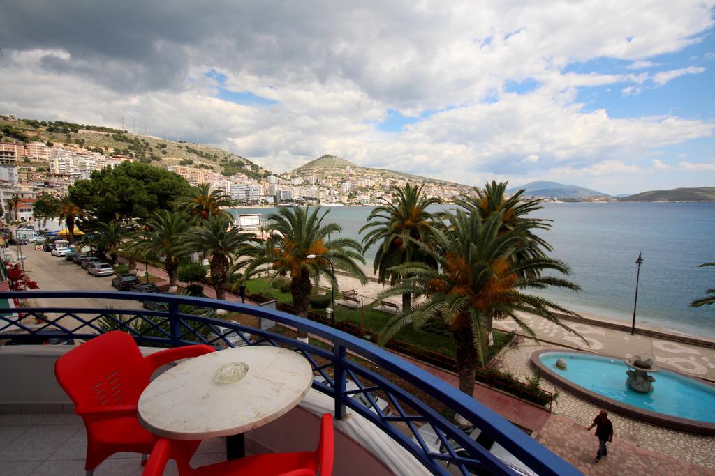 Hotel Ari Sarande Bagian luar foto