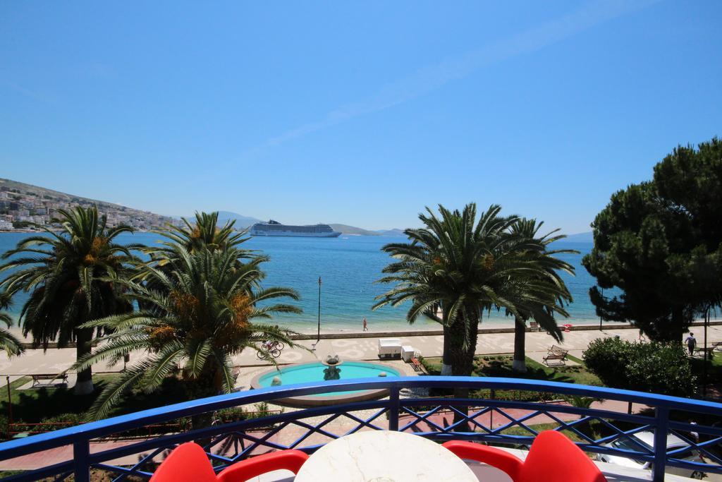 Hotel Ari Sarande Bagian luar foto