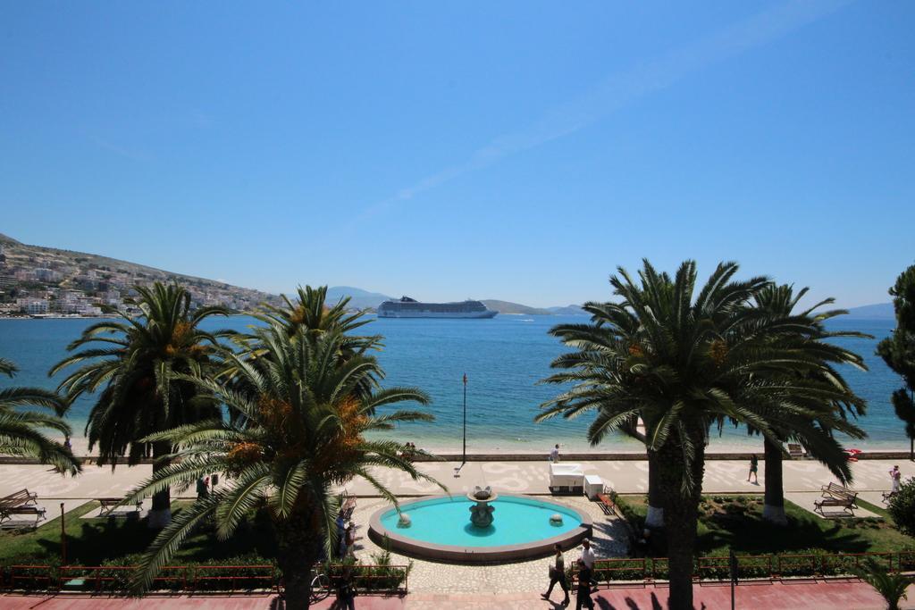 Hotel Ari Sarande Bagian luar foto