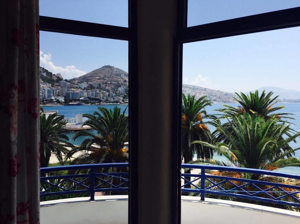 Hotel Ari Sarande Bagian luar foto